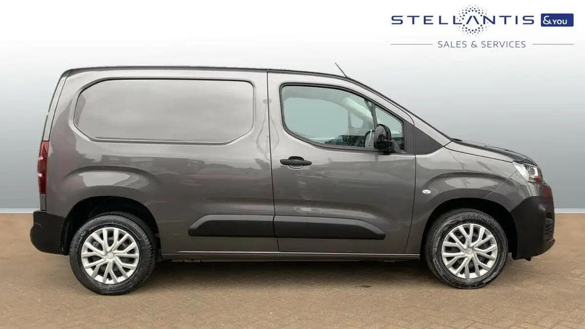 2022-citroen-berlingo-15bluehdi-1000-enterprise-pro-100pseu6d-big-1
