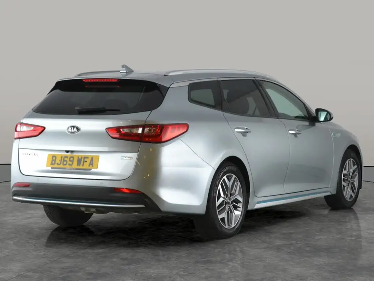 2020-kia-optima-20-gdi-phev-big-13
