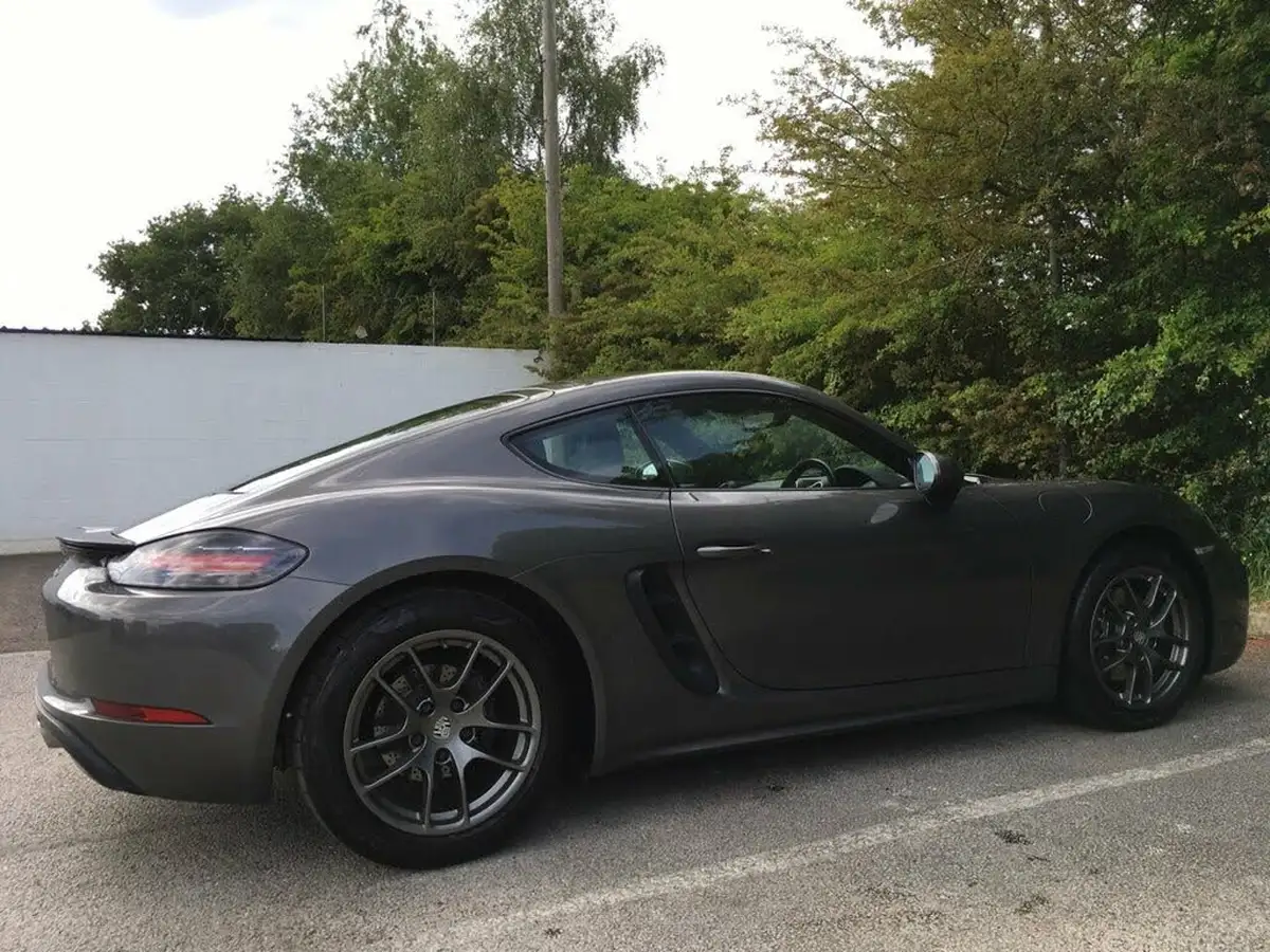 2019-porsche-cayman-718-20-cayman-pdk-big-8