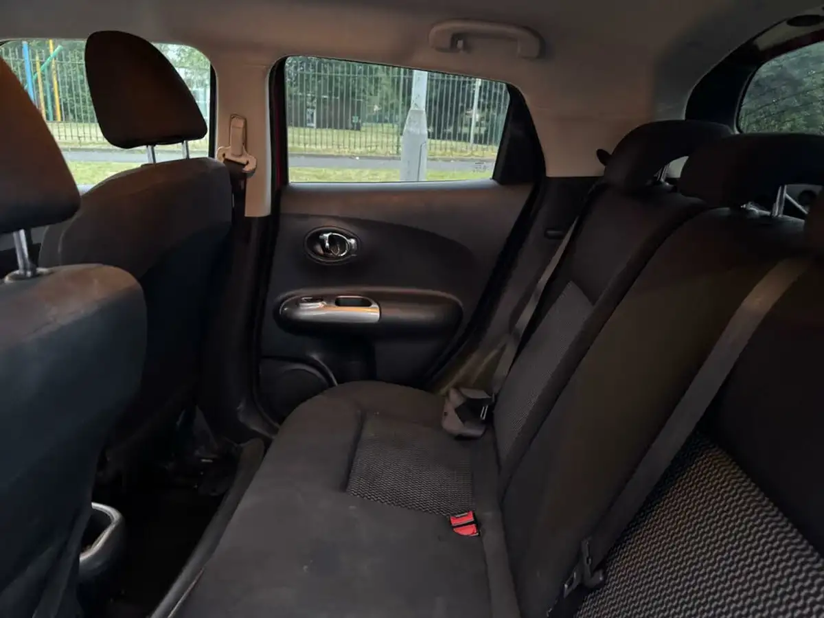 2015-nissan-juke-12-acenta-big-20
