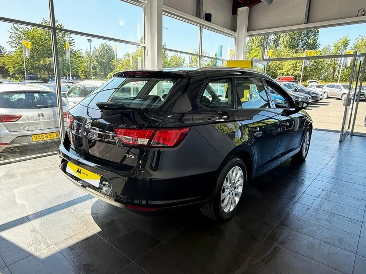2015-seat-leon-16tdi-se-105ps-sports-tourer-5d-big-10