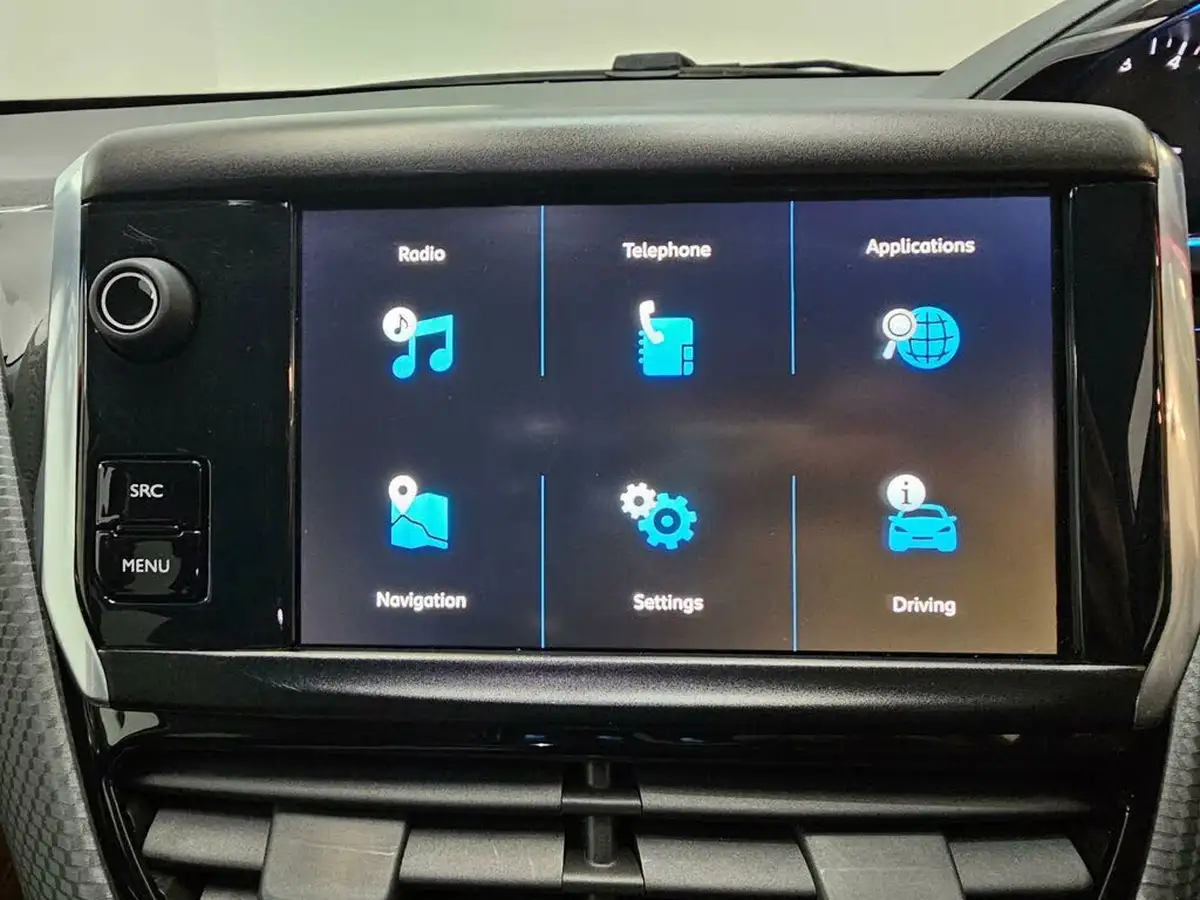 2018-peugeot-2008-suv-12-puretech-allure-130bhp-ss-big-19