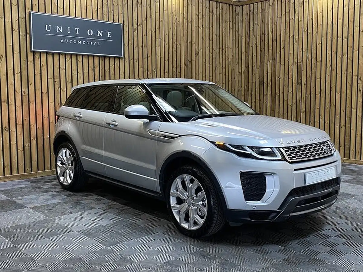 2018-land-rover-range-rover-evoque-20-si4-autobiography-hatchback-5d-big-59