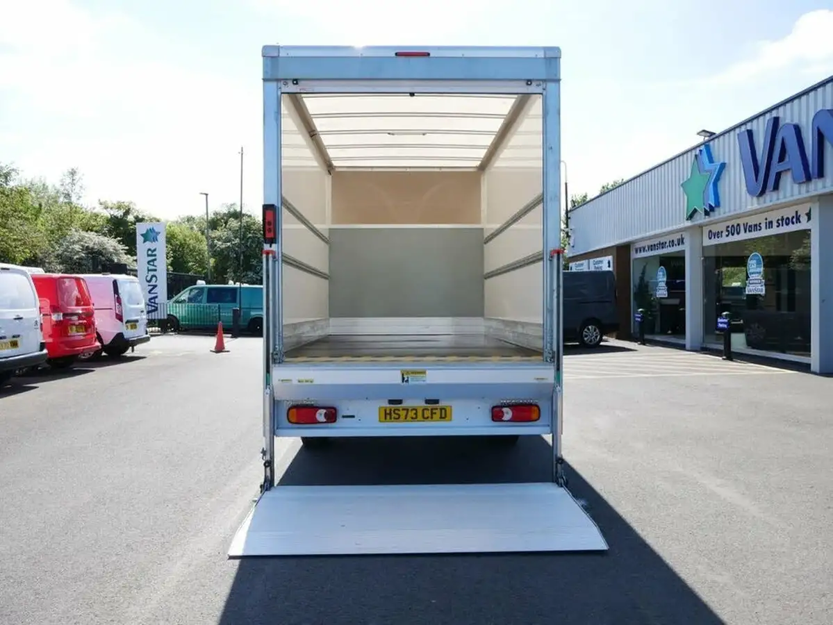 2024-renault-master-23dci-ll35-130-start-rwd-chassis-big-22