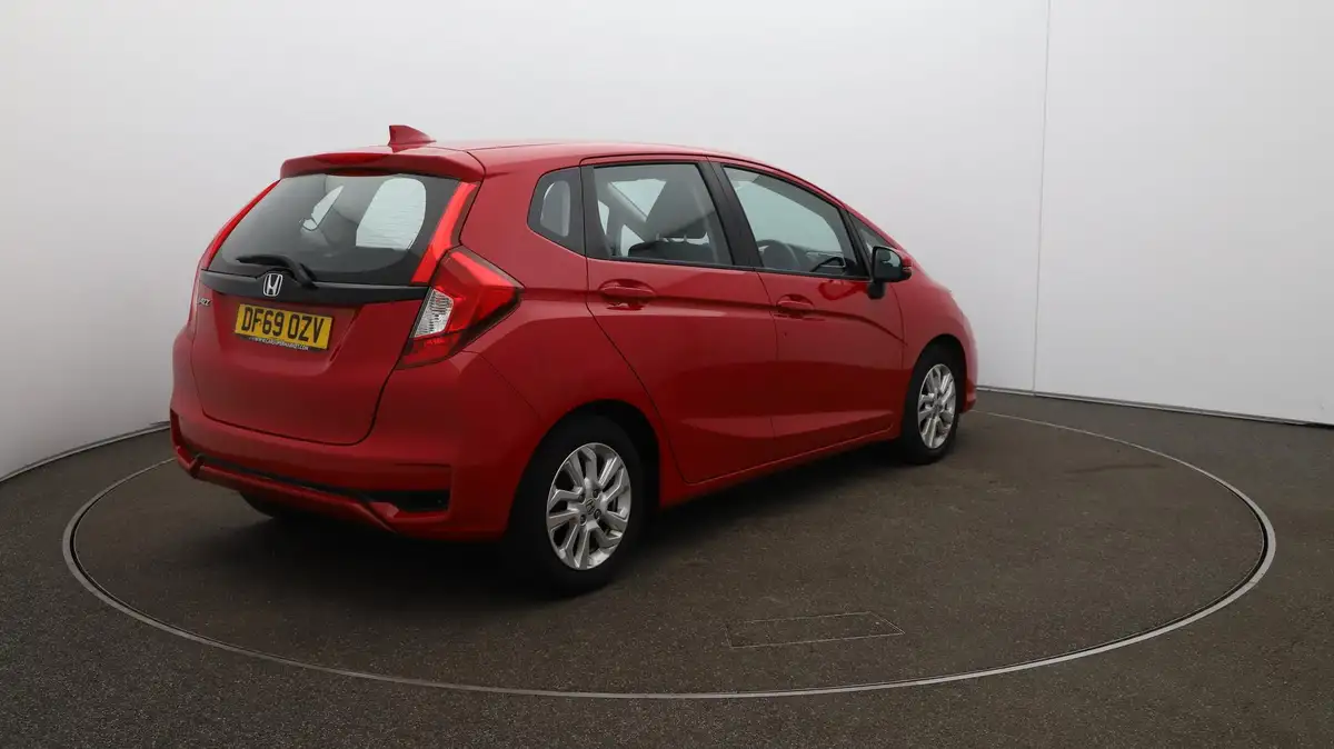 2019-honda-jazz-13-i-vtec-se-cvt-big-51