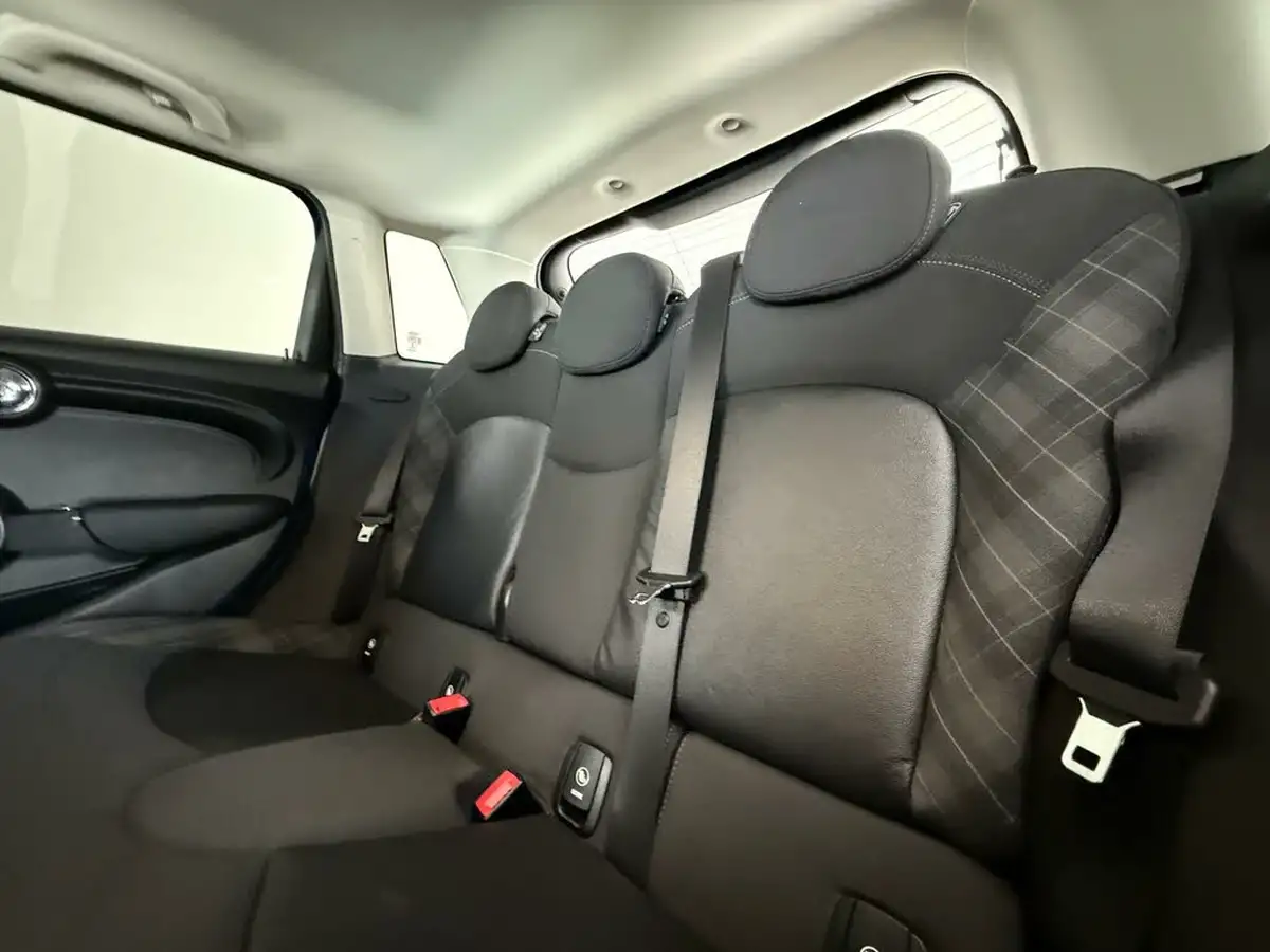 2019-mini-cooper-15-cooper-classic-hatchback-5d-auto-big-18