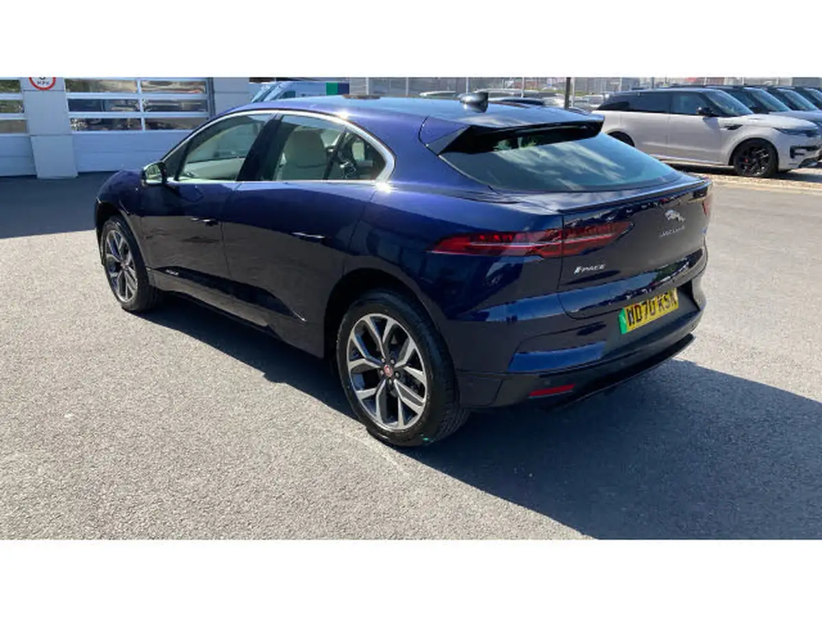 2020-jaguar-i-pace-ev400-hse-big-40