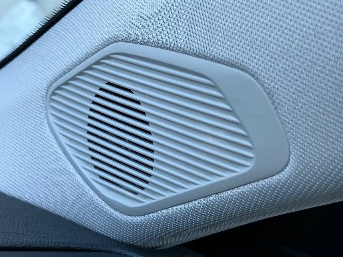 2022-citroen-c5-x-12-puretech-shine-big-34