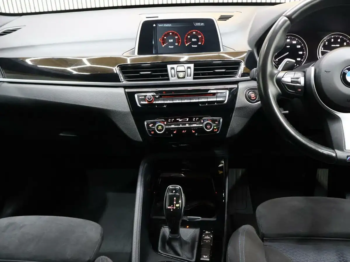 2018-bmw-x1-20-xdrive20i-m-sport-big-47