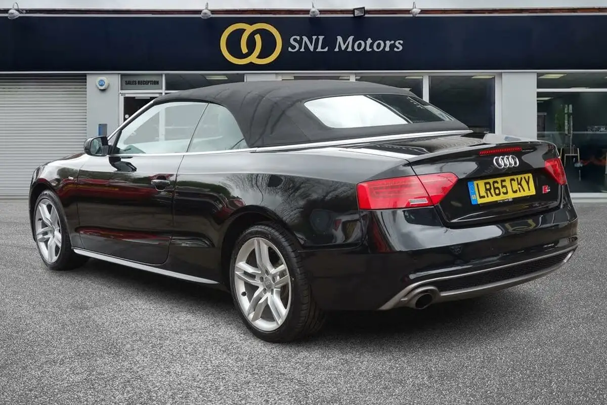 2015-audi-a5-18-tfsi-s-line-cabriolet-2d-big-13