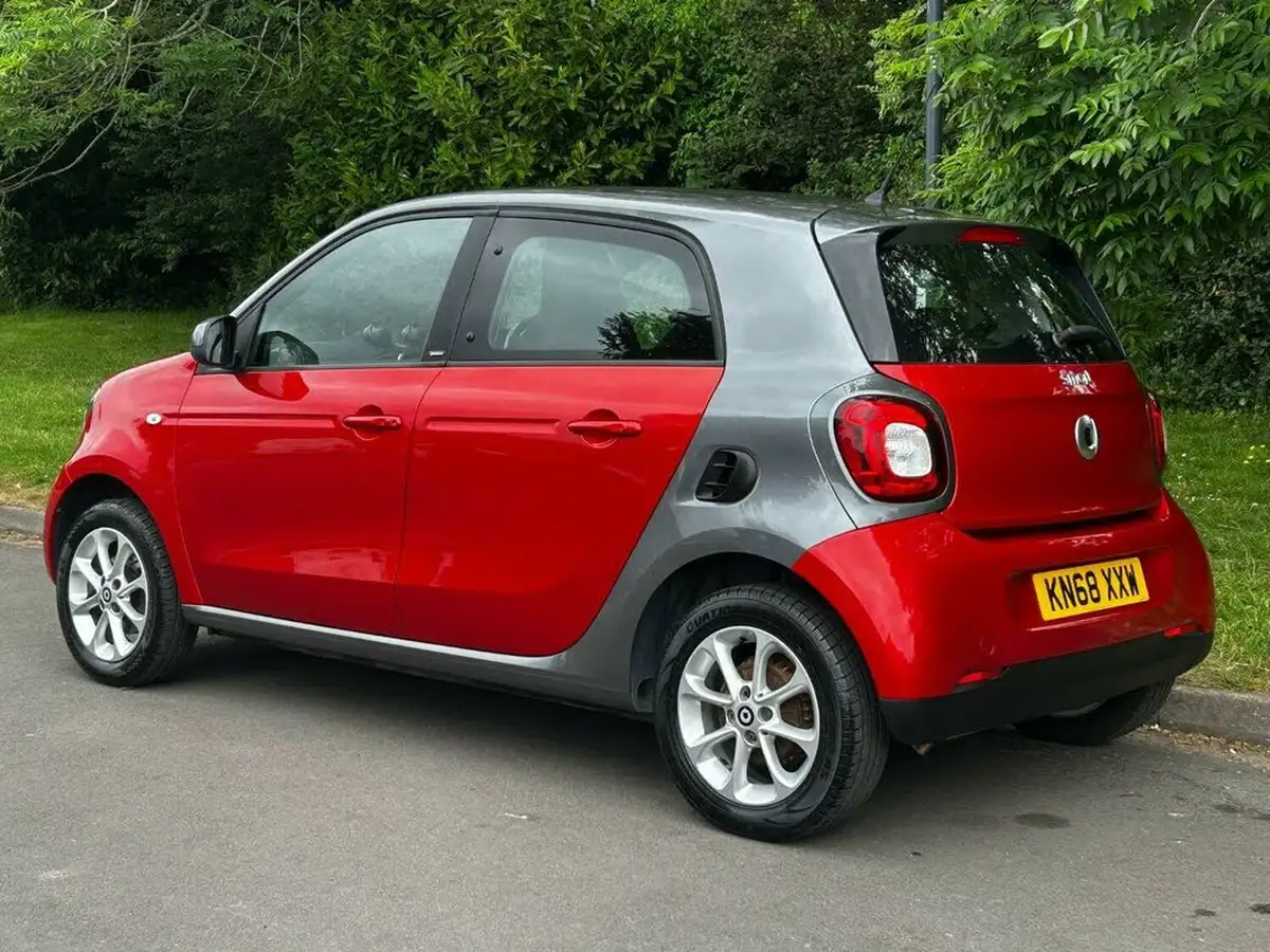 2018-smart-forfour-10-passion-71bhp-big-7