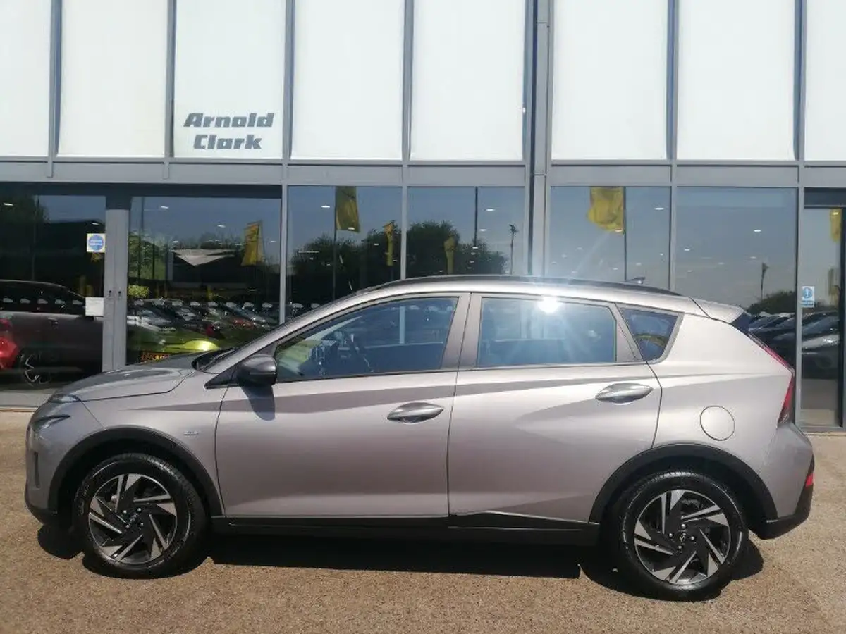2022-hyundai-bayon-10-t-gdi-se-connect-dct-big-3