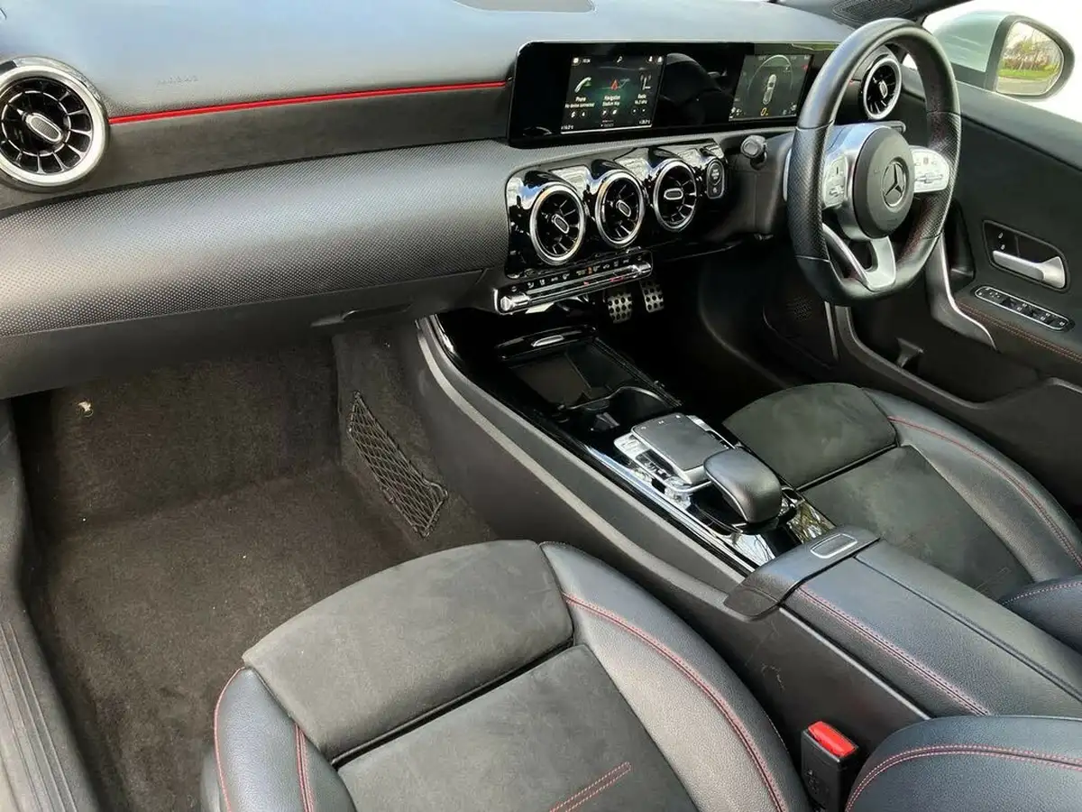 2019-mercedes-benz-a-class-13-a180-amg-line-hatchback-5d-7g-dct-big-6
