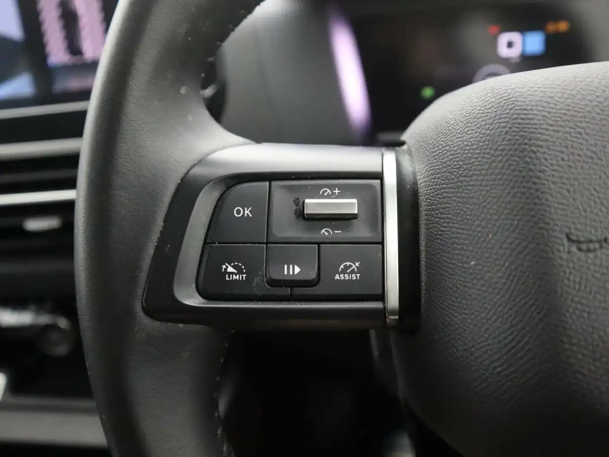 2024-citroen-c4-12-puretech-plus-130ps-ss-big-30