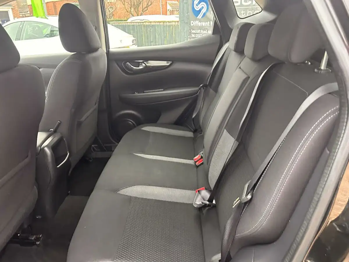 2019-nissan-qashqai-13-dig-t-acenta-premium-140ps-big-22