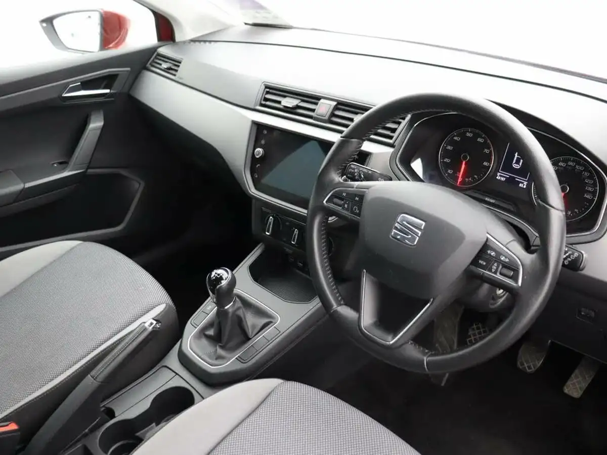 2018-seat-ibiza-10-tsi-se-technology-big-16