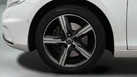 2018-volvo-v40-15-t2-r-design-nav-plus-small-17