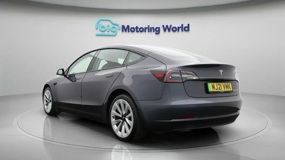 2021-tesla-model-3-e-long-range-4x4-big-4