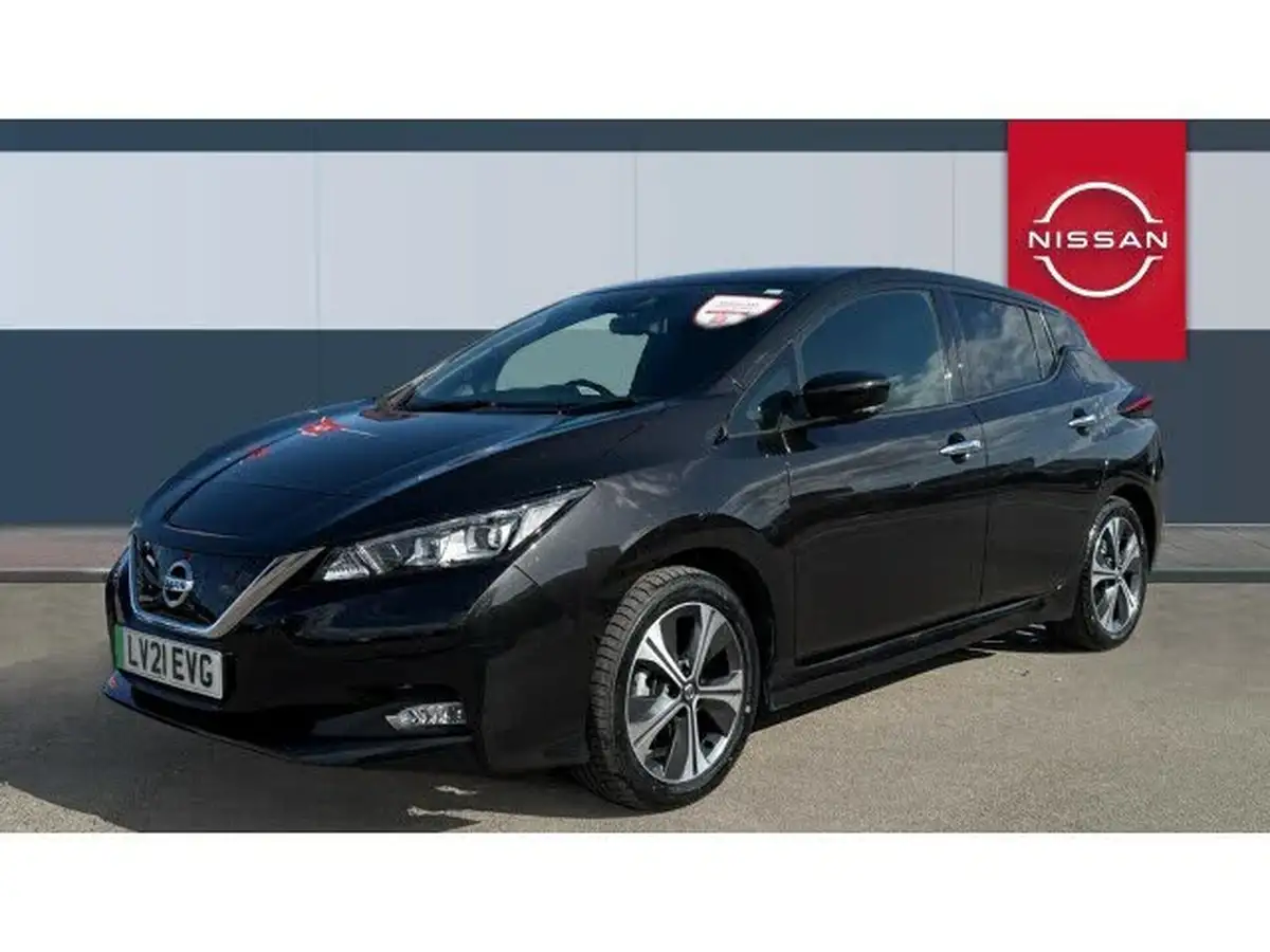 2021-nissan-leaf-e-tekna-big-0