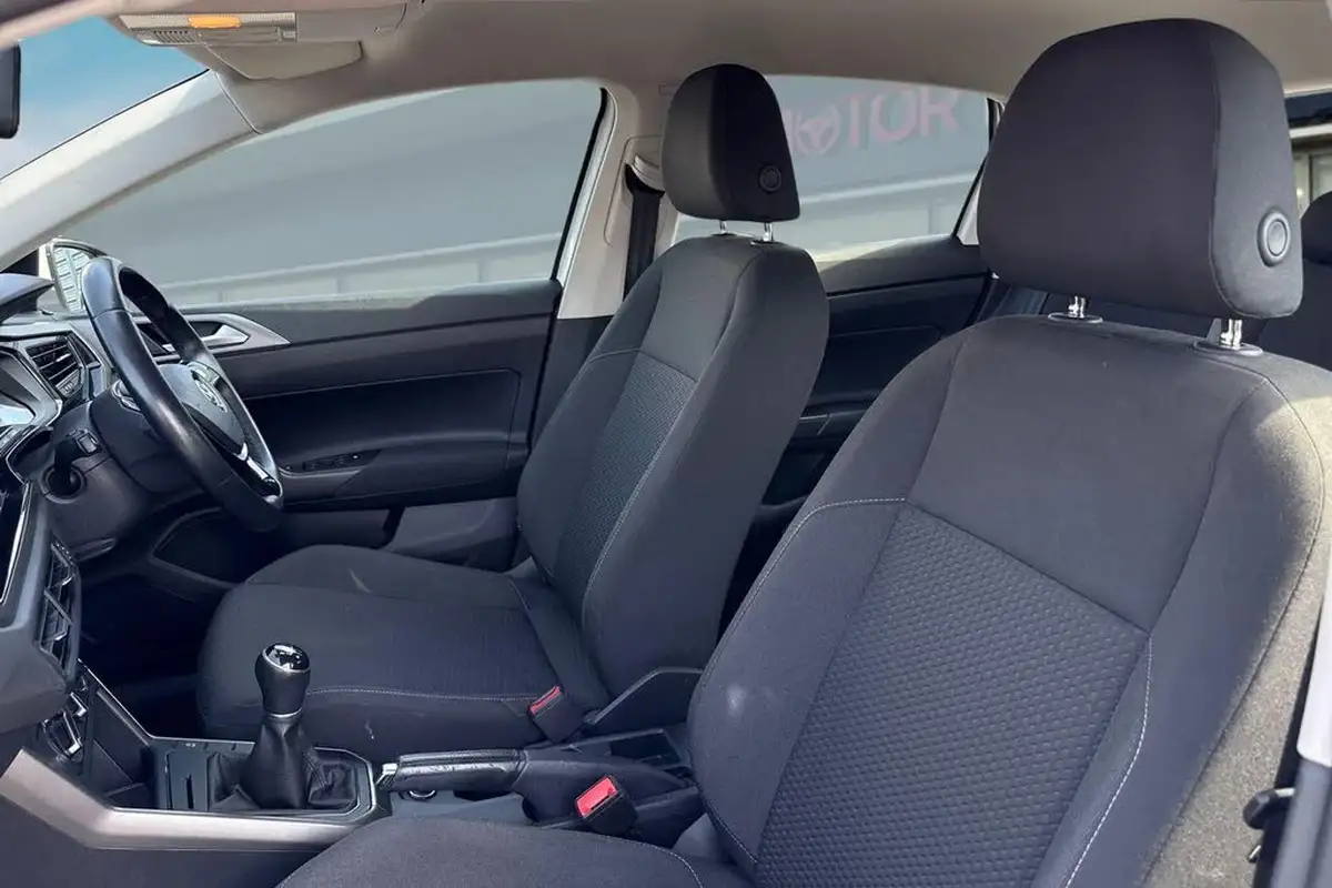 2019-volkswagen-polo-10-se-65ps-evo-ss-big-15