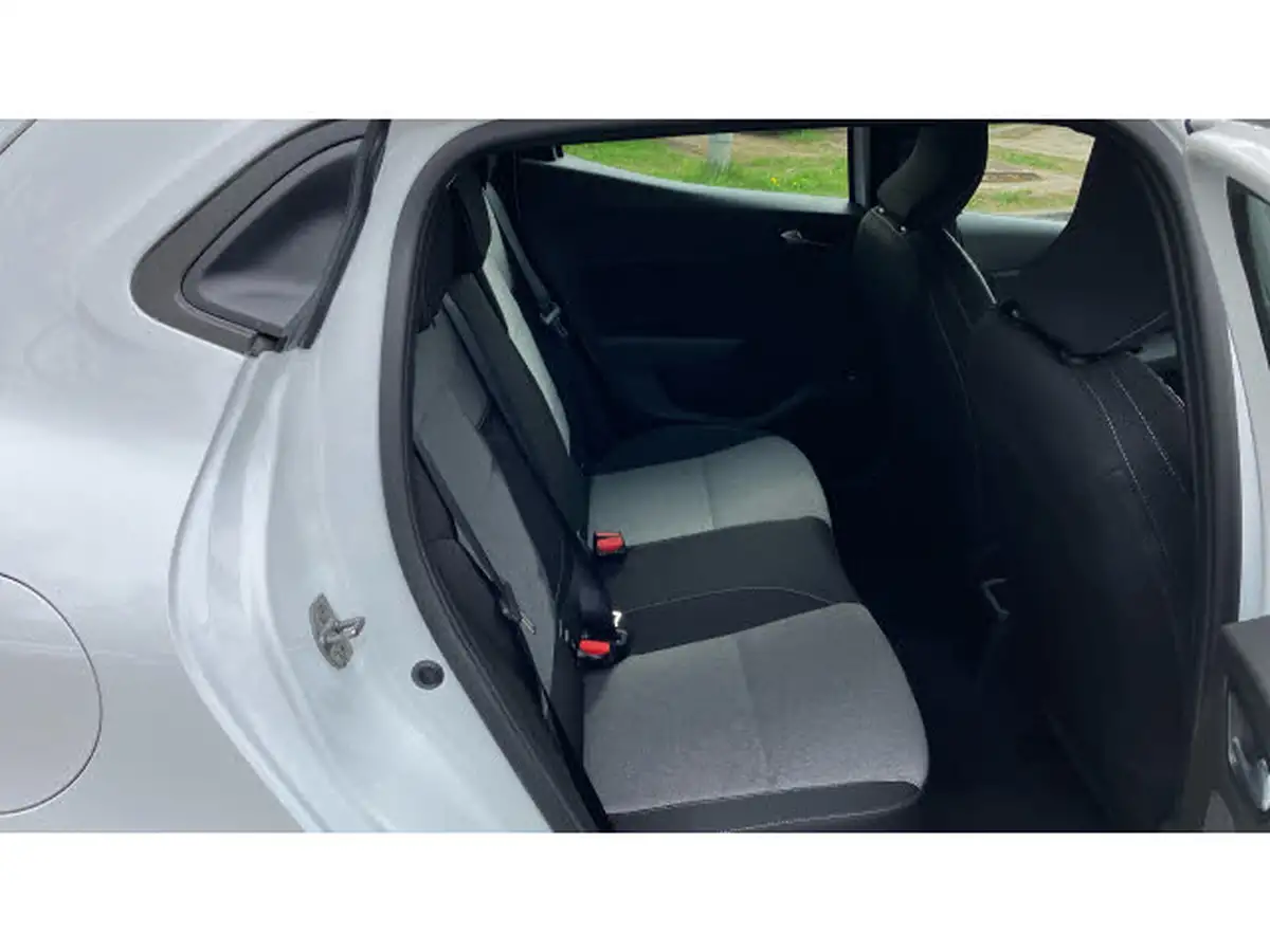 2024-renault-clio-10-tce-evolution-big-22