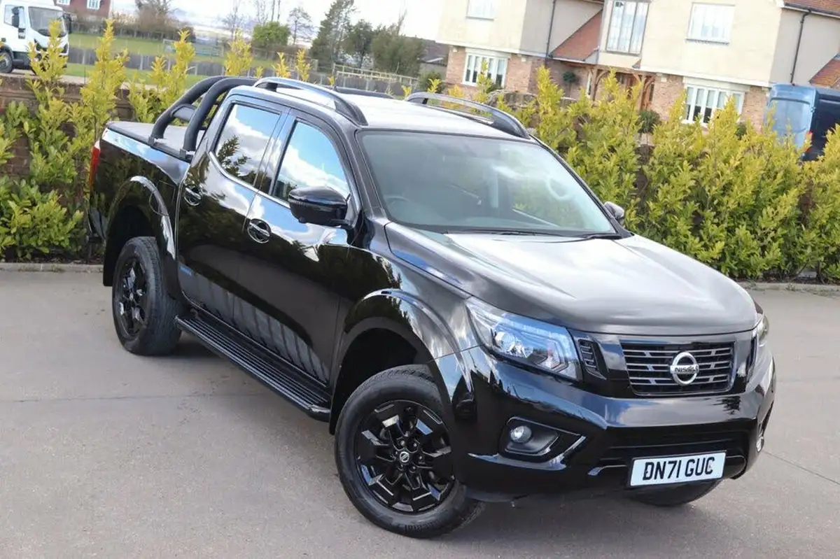 2021-nissan-navara-23dci-tt-n-guard-8-navileathersunroof-auto-big-18