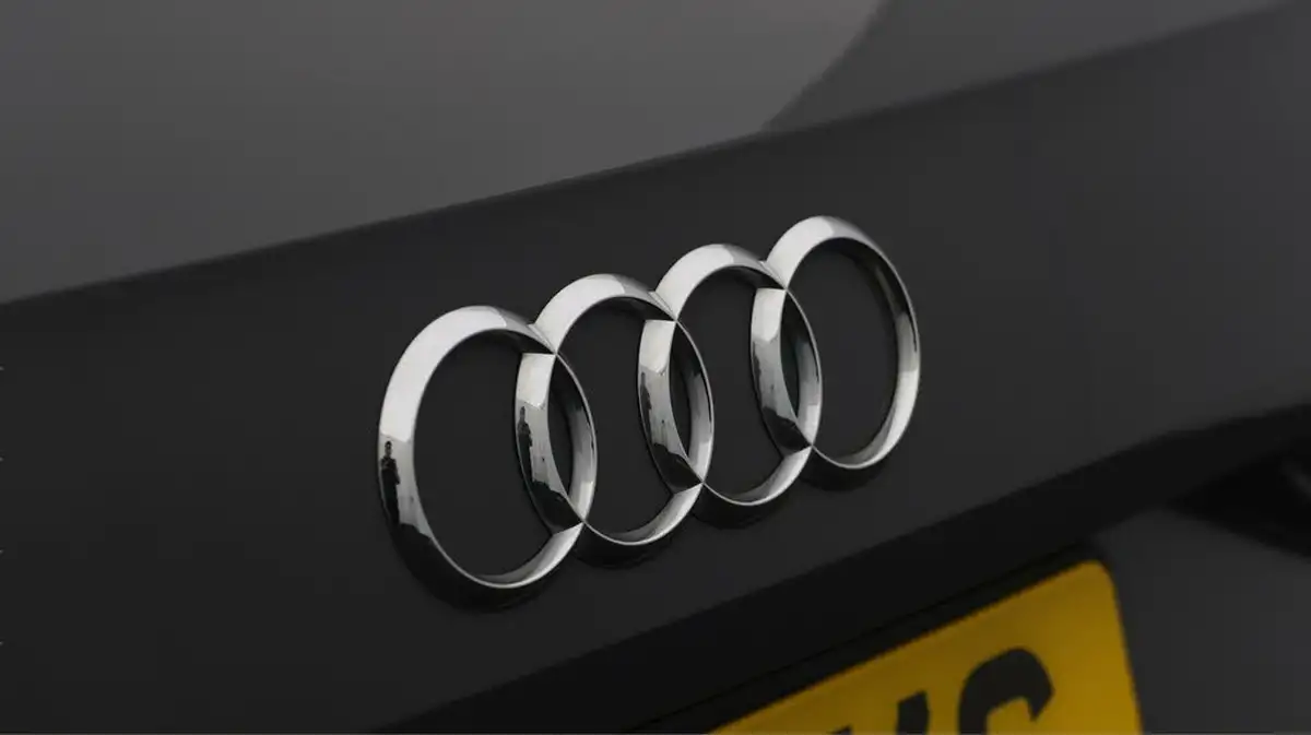 2020-audi-q2-16-30-tdi-sport-big-19
