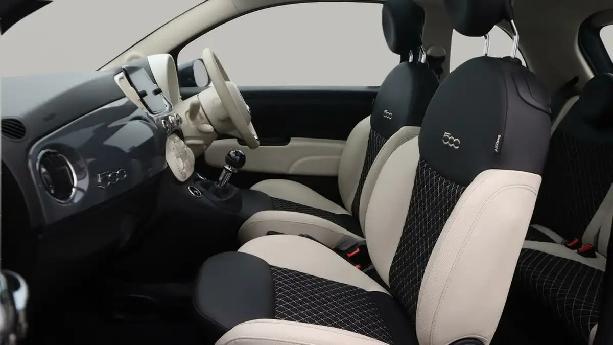 2021-fiat-500-10-dolcevita-big-14