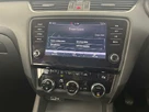2019-skoda-octavia-16tdi-se-technology-estate-small-41