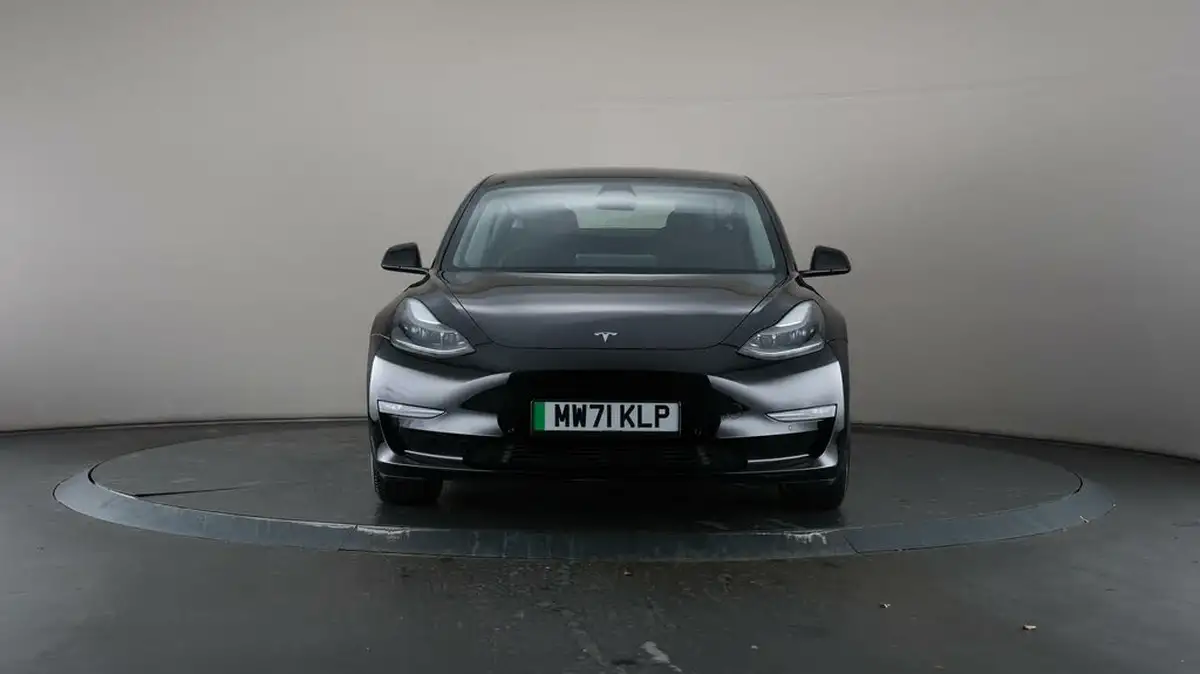 2021-tesla-model-3-e-long-range-awd-big-48