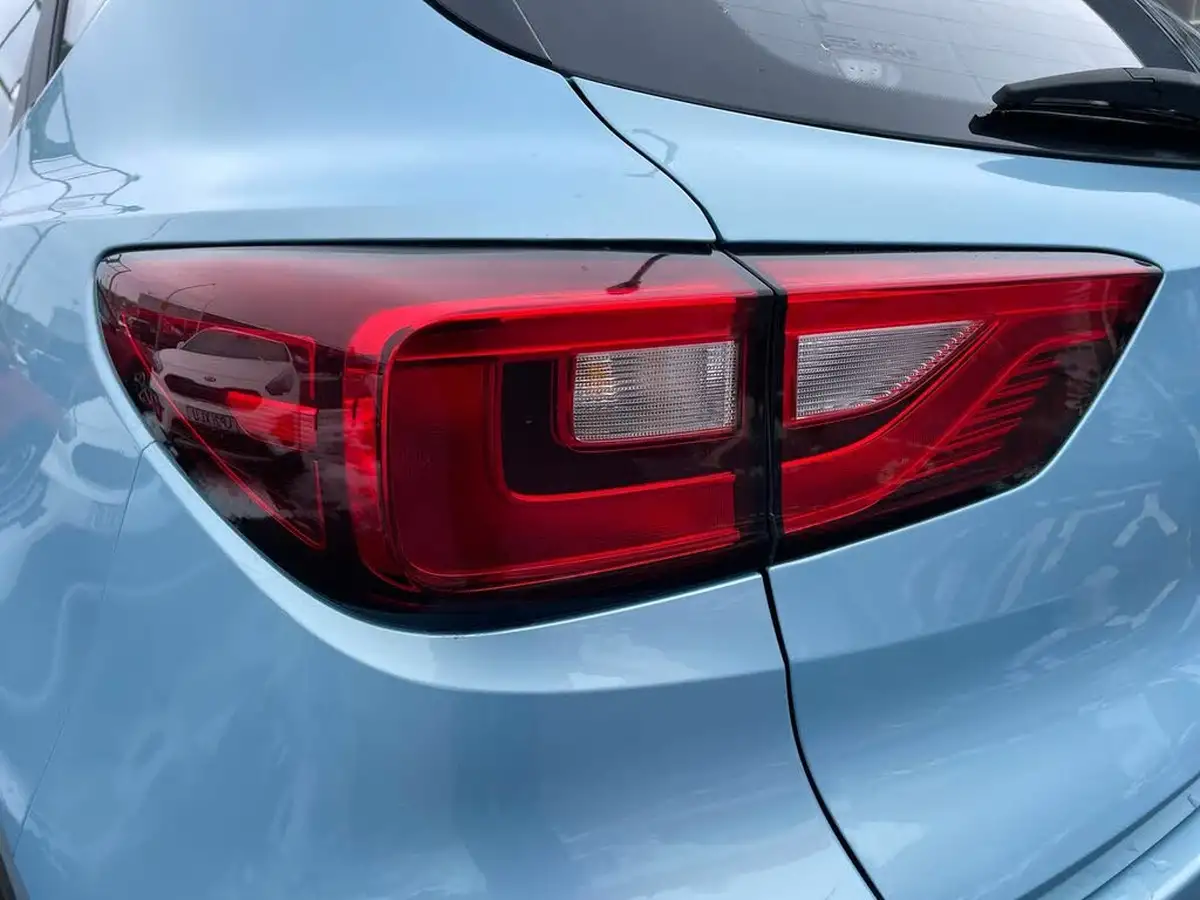2021-mg-zs-suv-e-excite-ev-big-28