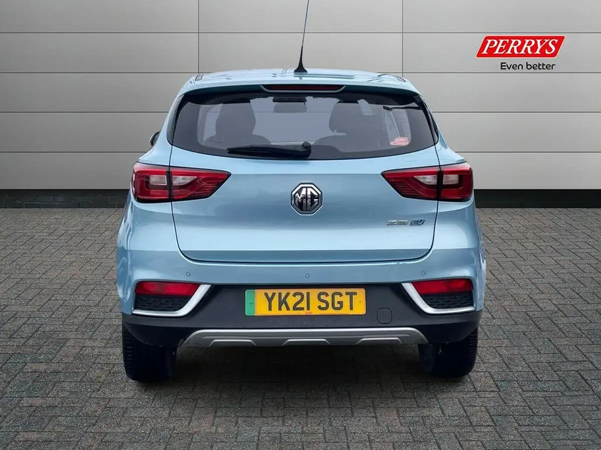 2021-mg-zs-suv-e-excite-ev-big-4