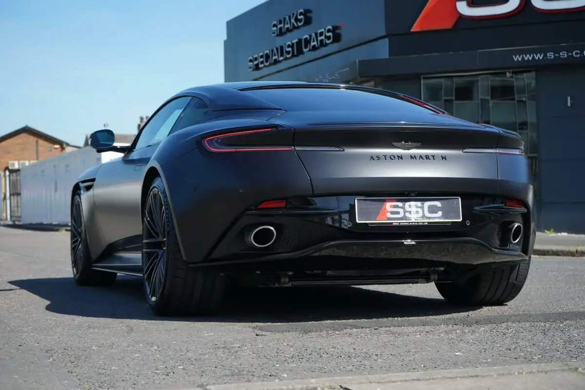 2024-aston-martin-db12-40-v8-auto-euro-6-ss-2dr-big-10