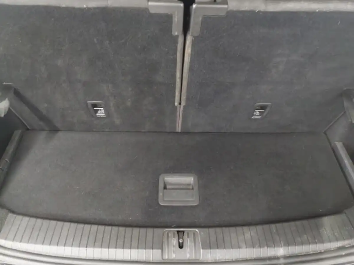2017-volkswagen-touran-20tdi-se-big-7