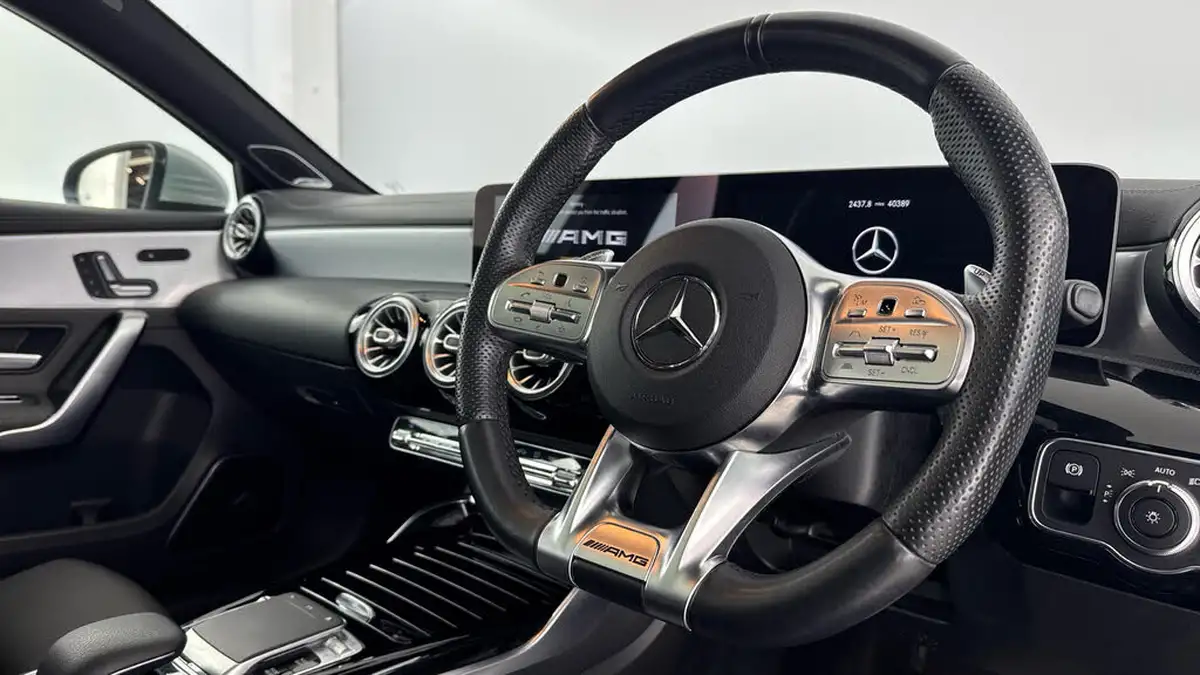2019-mercedes-benz-a-class-20-a35-amg-premium-plus-hatchback-5d-big-8