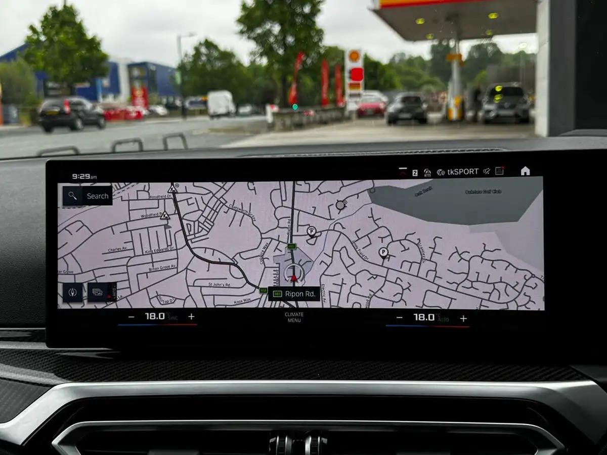 2023-bmw-3-series-30-m3-competition-xdrive-touring-5d-big-38