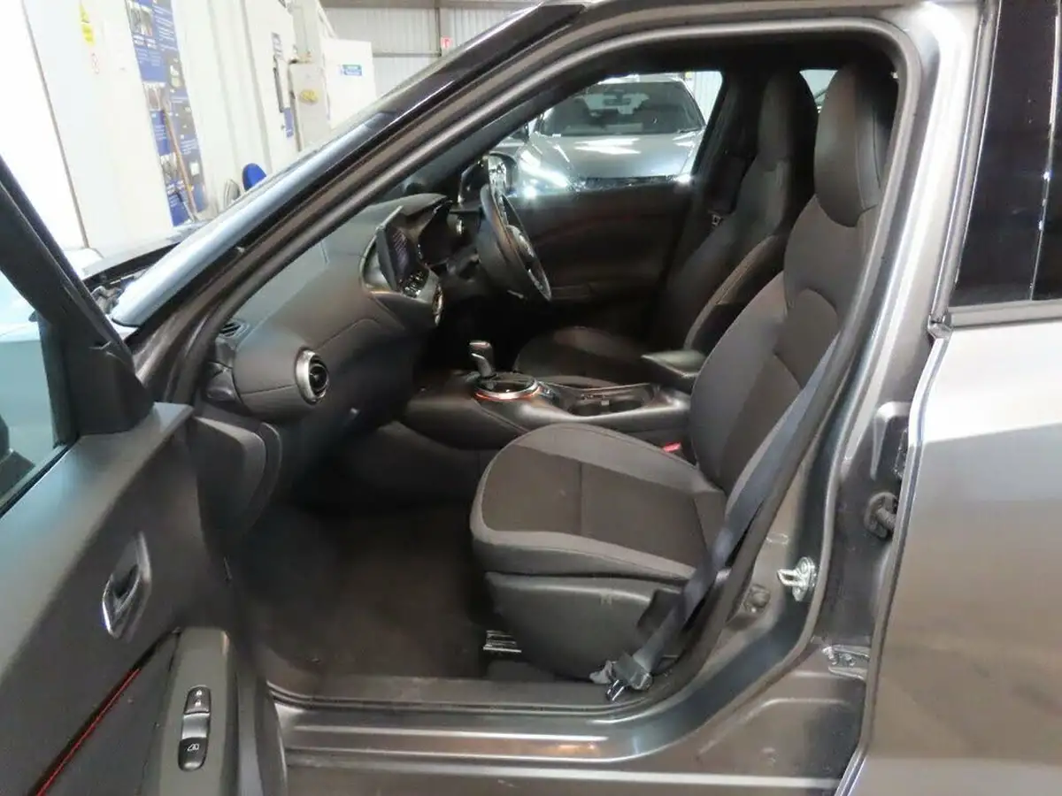 2024-nissan-juke-10-dig-t-n-connecta-dct-big-6