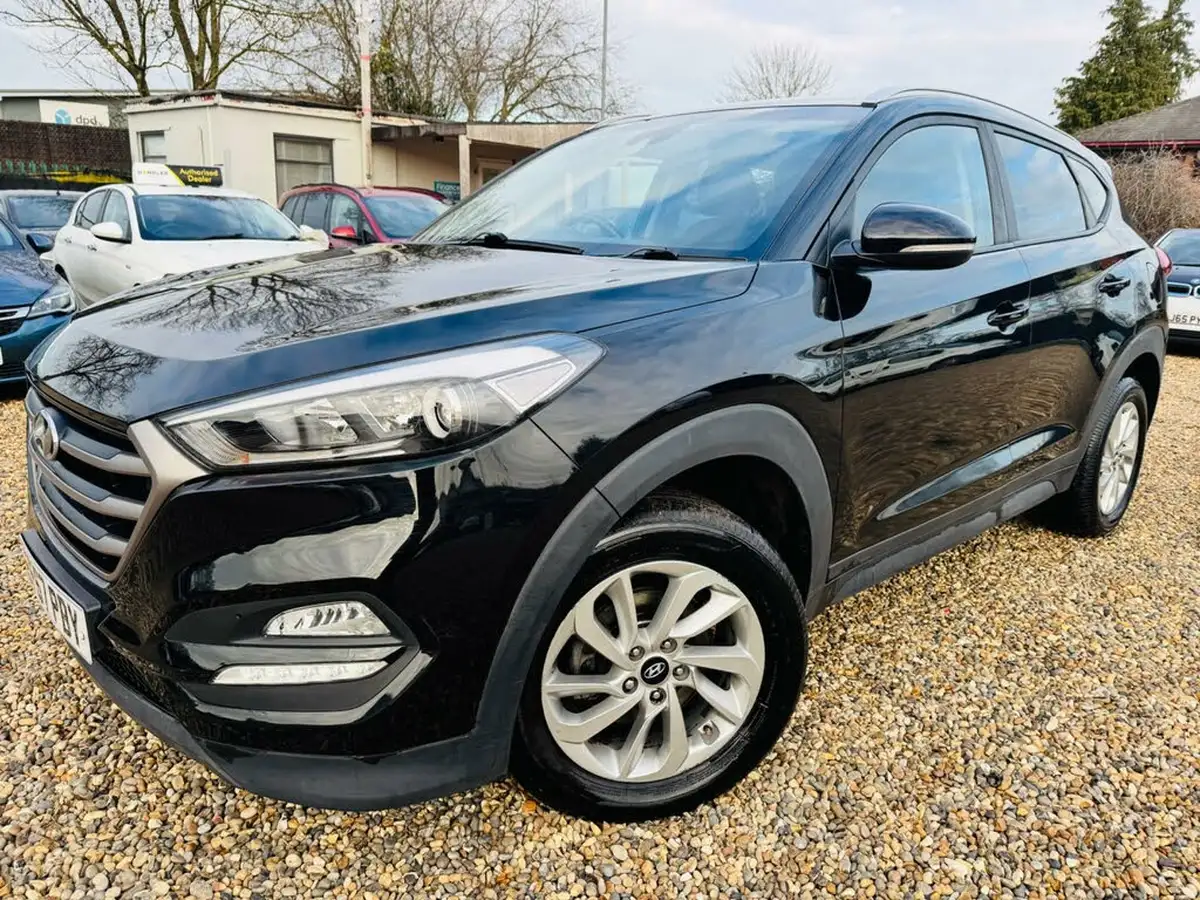 2017-hyundai-tucson-16-gdi-blue-drive-se-nav-big-2