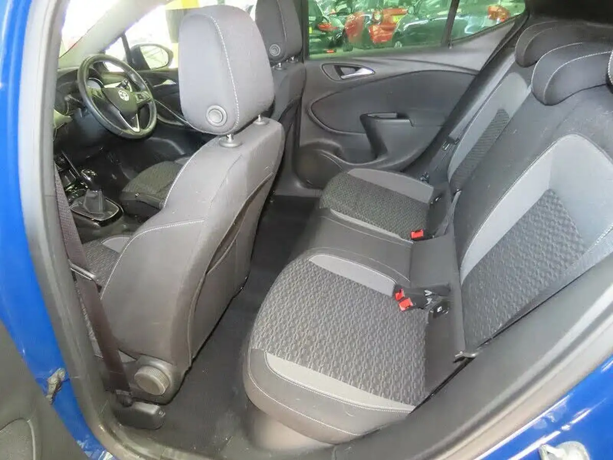 2020-vauxhall-astra-12-turbo-sri-vx-line-nav-big-8