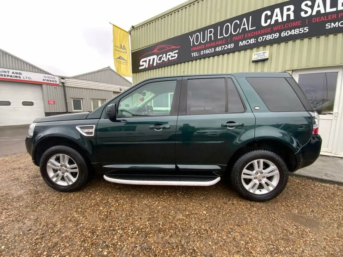 2014-land-rover-freelander-2-22sd4-xs-big-11