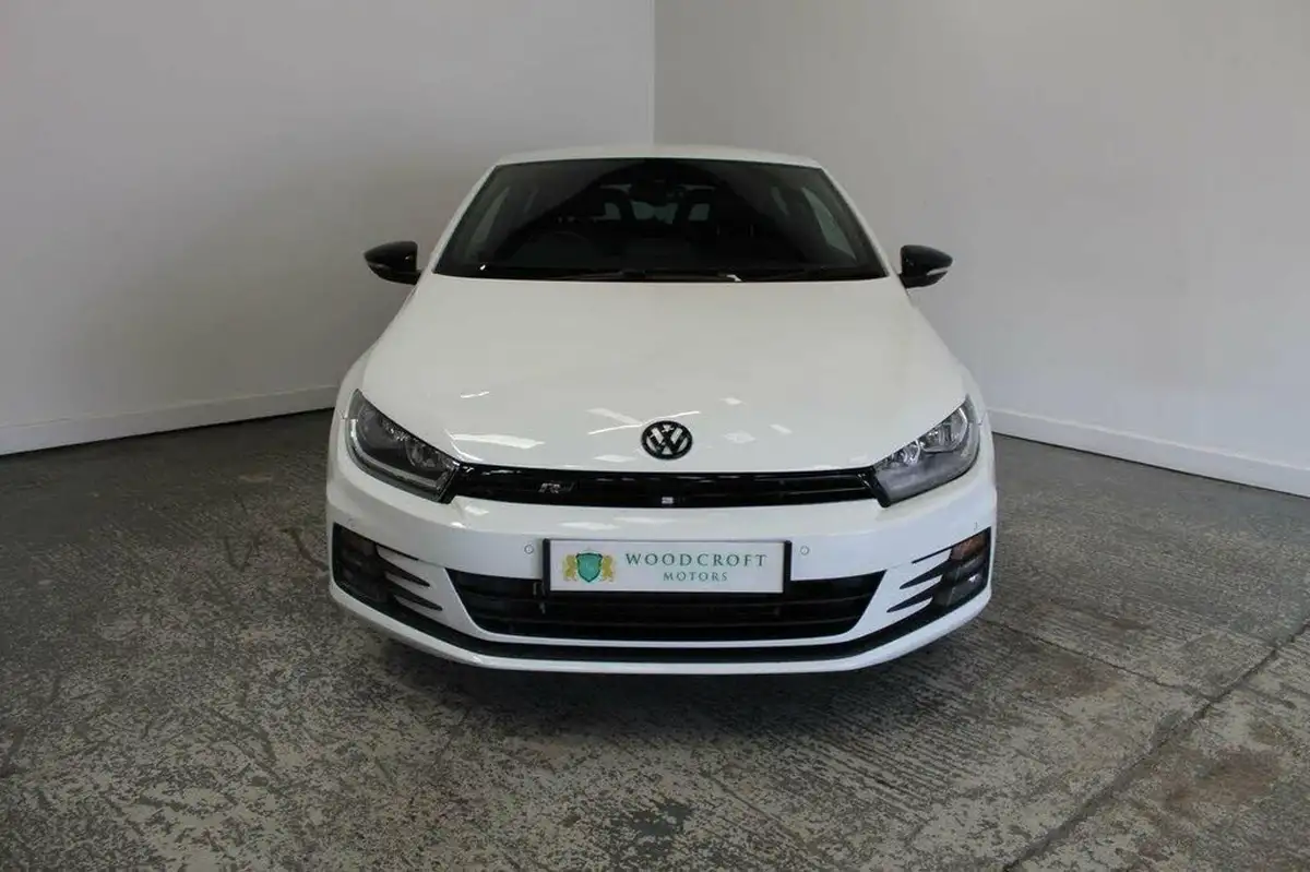 2017-volkswagen-scirocco-20tdi-r-line-150ps-ss-dsg-big-12
