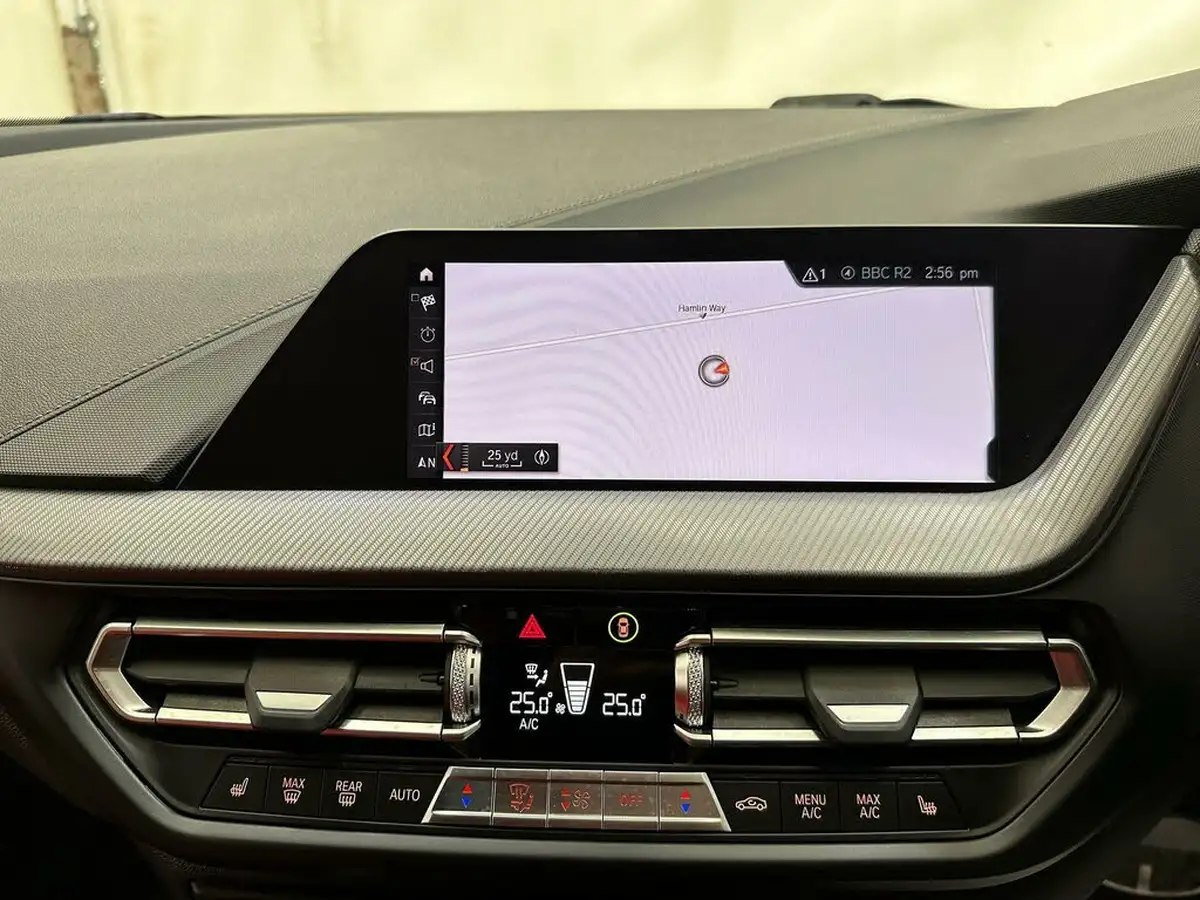 2020-bmw-1-series-20td-118d-sport-auto-big-8