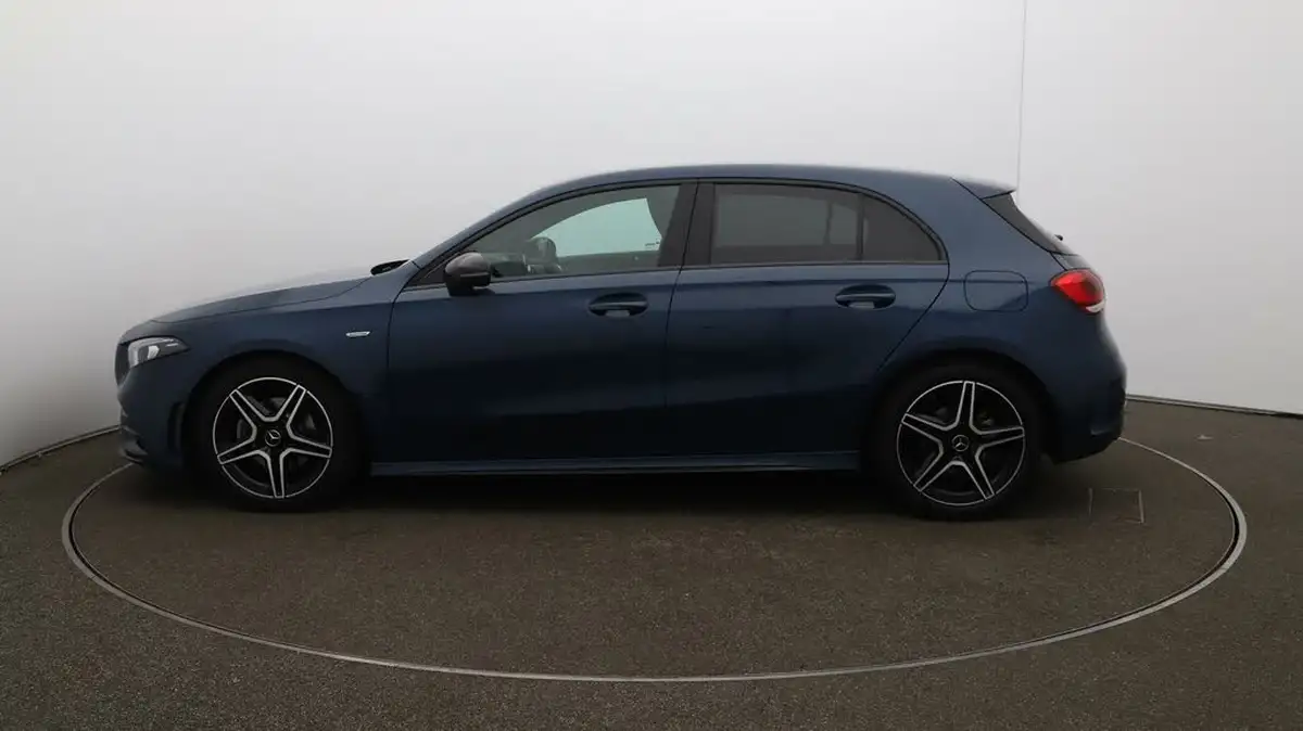 2022-mercedes-benz-a-class-13-a180-amg-line-executive-edition-hatchback-5d-7g-dct-big-55