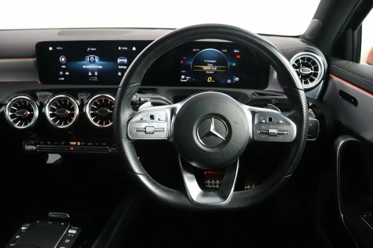 2022-mercedes-benz-a-class-13-a180-amg-line-executive-edition-hatchback-5d-7g-dct-big-16
