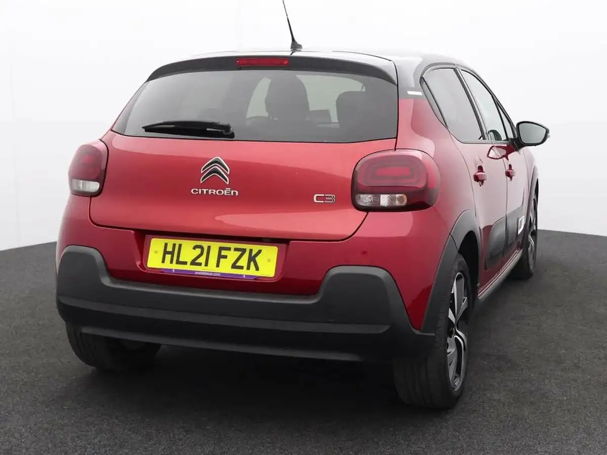 2021-citroen-c3-12-puretech-shine-plus-110ps-eat6-big-5
