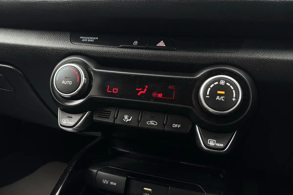 2022-kia-rio-10-t-gdi-3-big-14