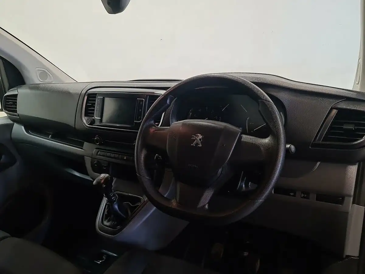 2022-peugeot-expert-20-bluehdi-professional-premium-standard-1400-big-3