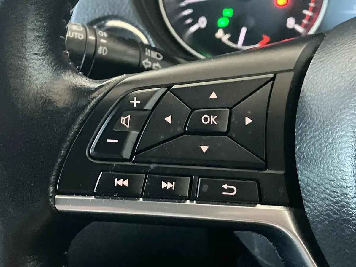 2018-nissan-qashqai-12-dig-t-tekna-big-18