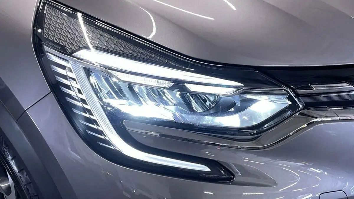 2023-renault-captur-16-techno-160ps-plug-in-big-21
