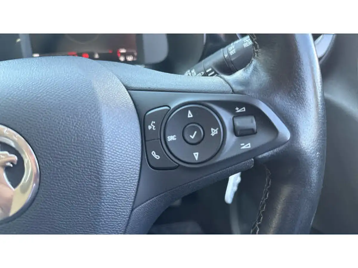 2021-vauxhall-corsa-12i-elite-big-23